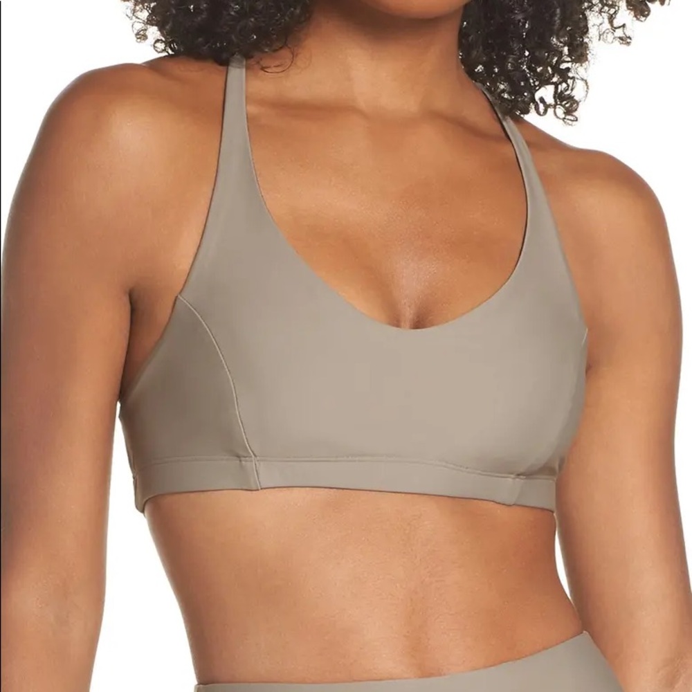 Onzie Pyramid Bra